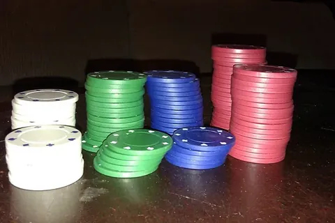 Coloured chip stacks