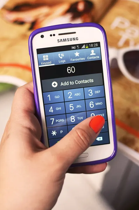 Phone dial screen