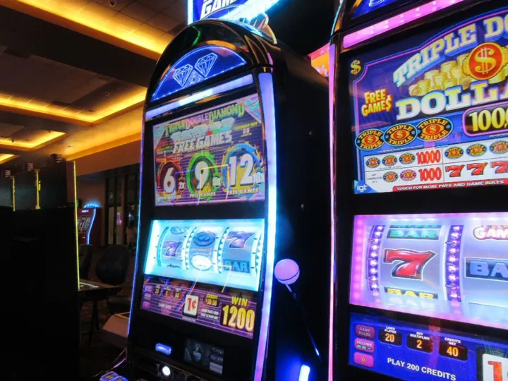Video slot machine